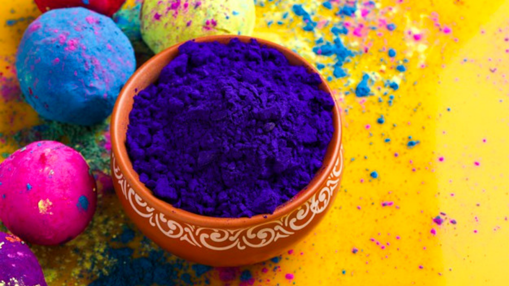 Dangers of Chemical Based Colours and Benefits of Organic Colours used in Holi